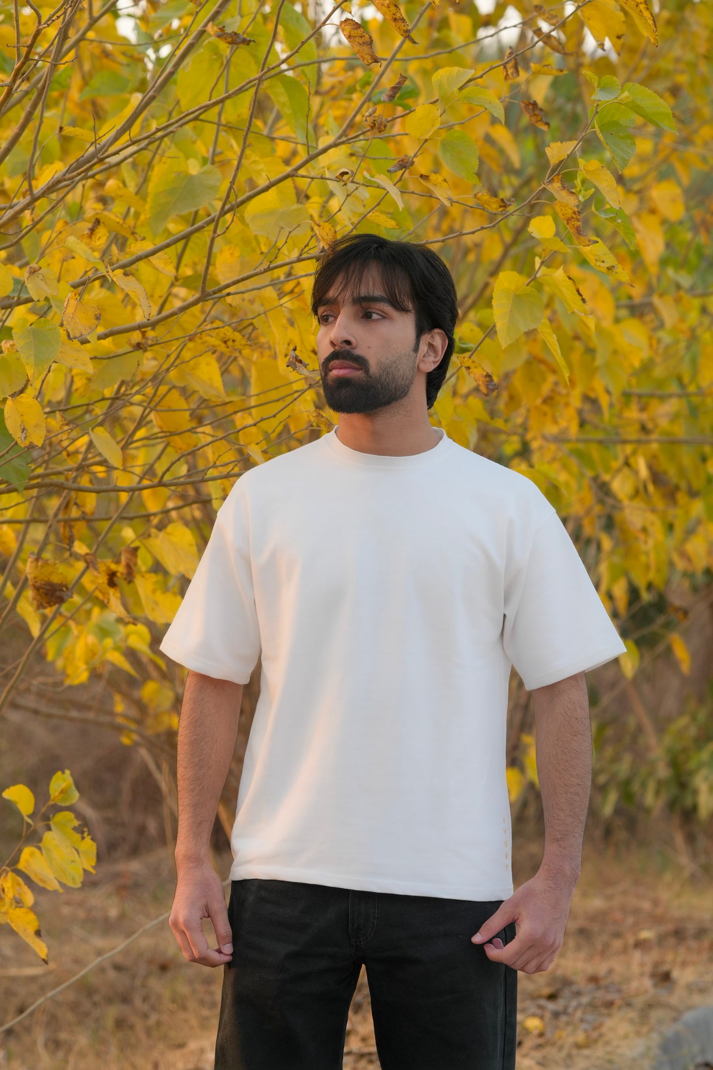 White tee